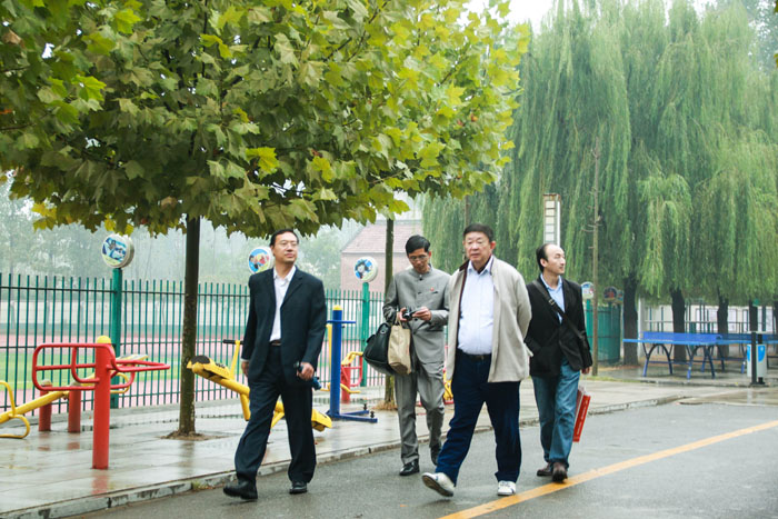 北大王继华教授莅临我校参观指导