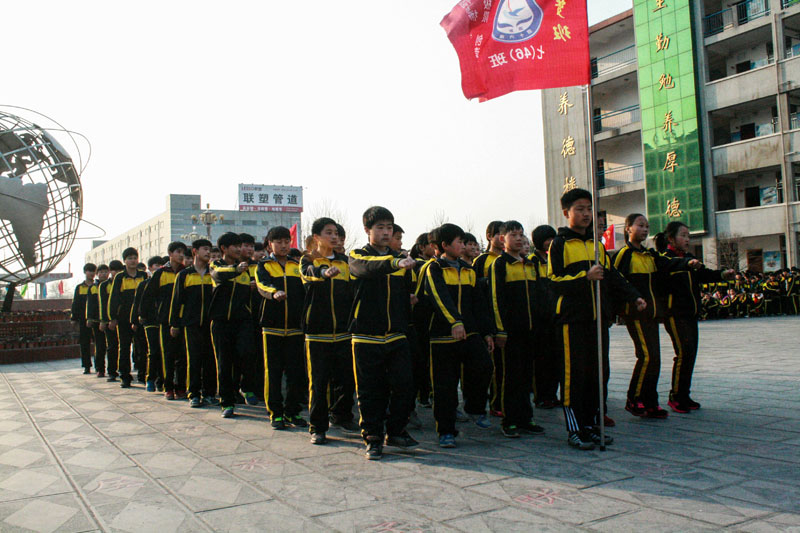 新学期大课间甩手操