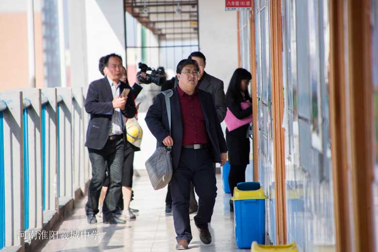 省一校一品专家团参观交流
