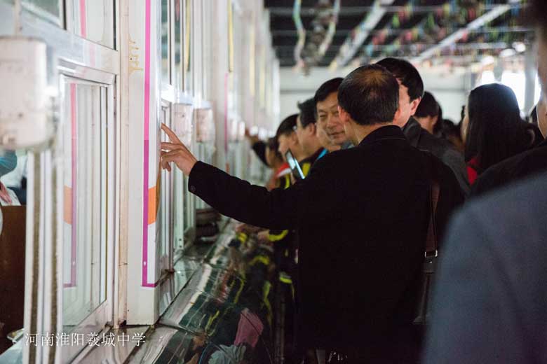 省一校一品专家团参观交流