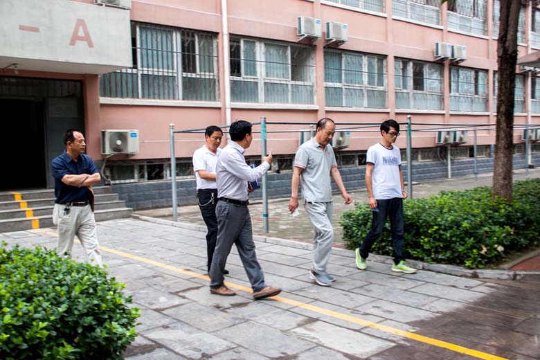 羲城中学再次承接2016年高考监考员的后勤保障服务