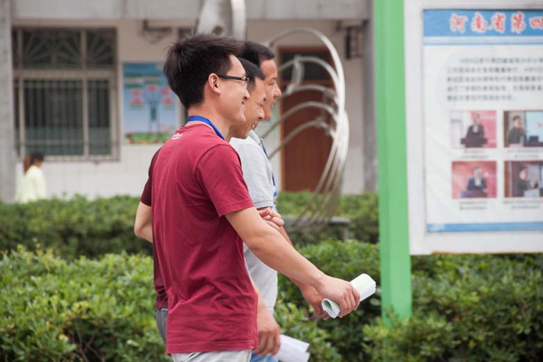 羲城中学再次承接2016年高考监考员的后勤保障服务