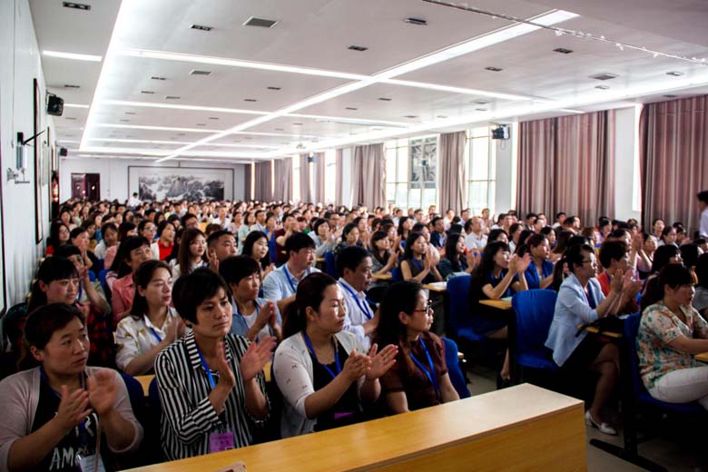 羲城中学再次承接2016年高考监考员的后勤保障服务