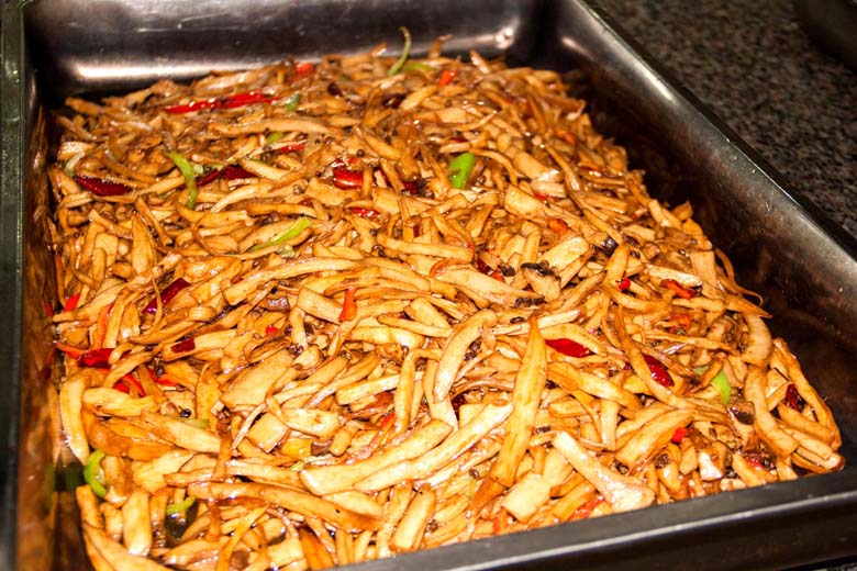 羲城中学再次承接2016年高考监考员的后勤保障服务