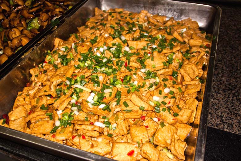 羲城中学再次承接2016年高考监考员的后勤保障服务