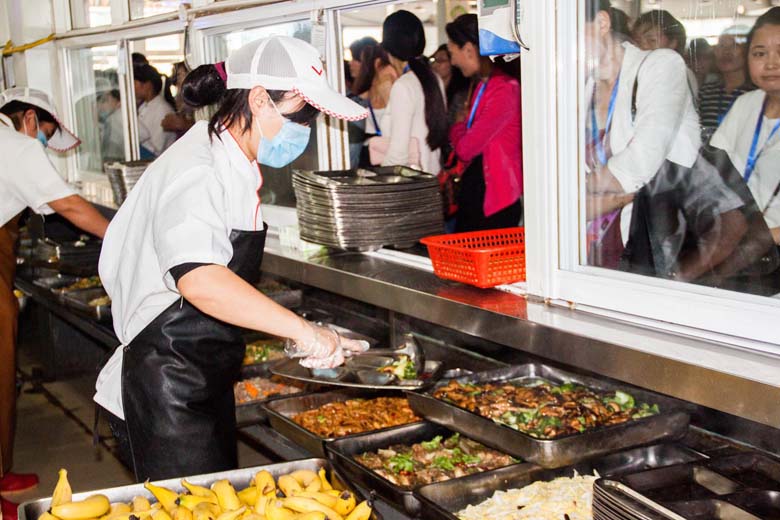 羲城中学再次承接2016年高考监考员的后勤保障服务