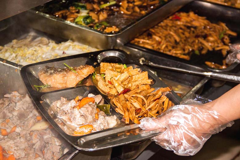 羲城中学再次承接2016年高考监考员的后勤保障服务