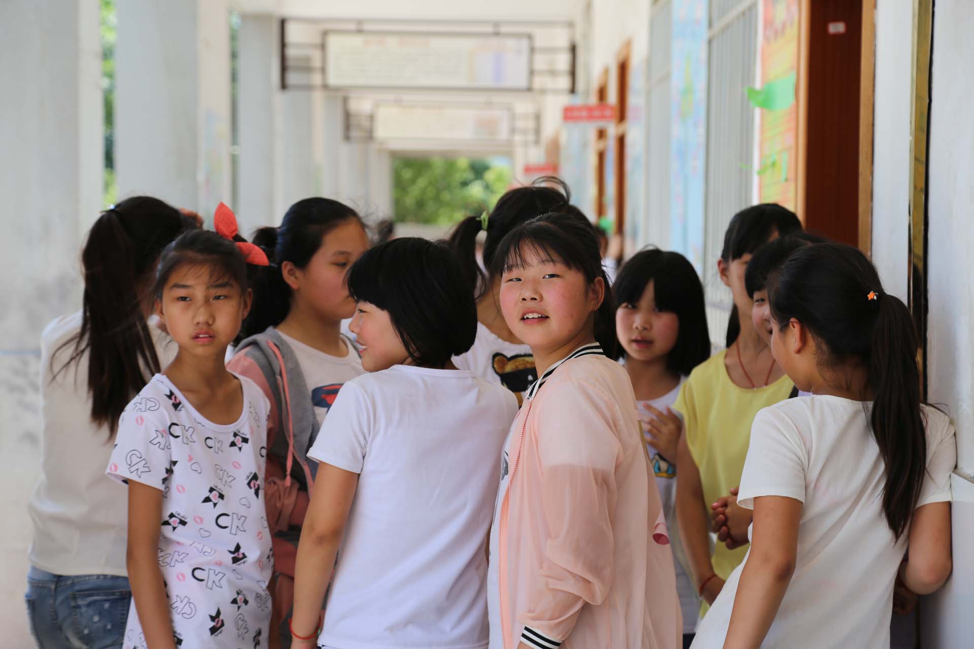 小招考试顺利进行