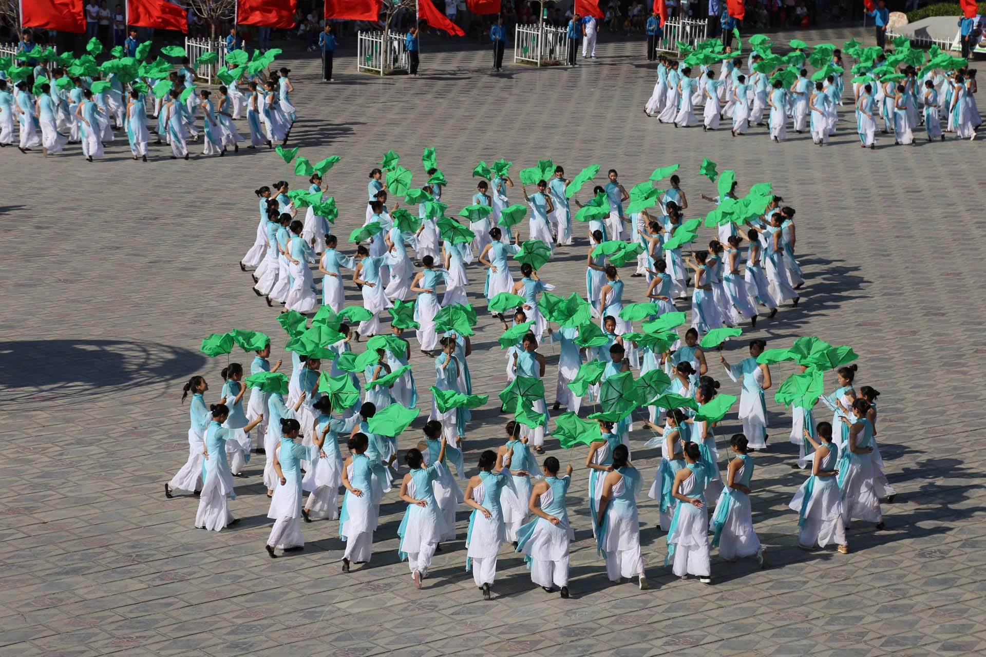 小招考试顺利进行