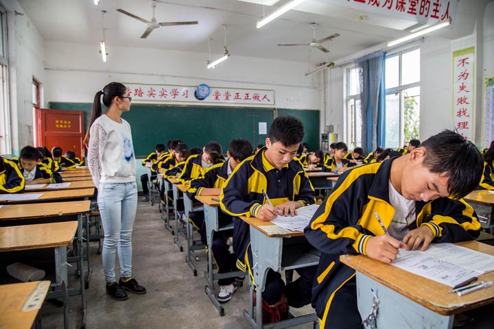 我校举行本学期第一次月考