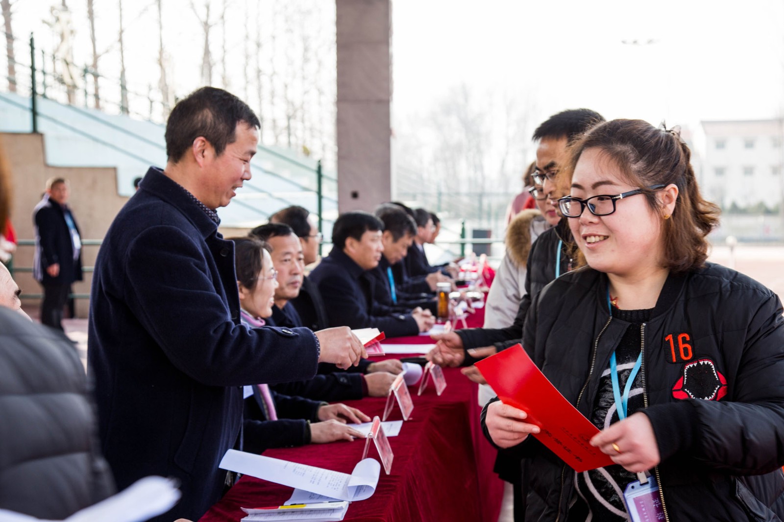 羲城中学2017年春节开学典礼暨表优大会