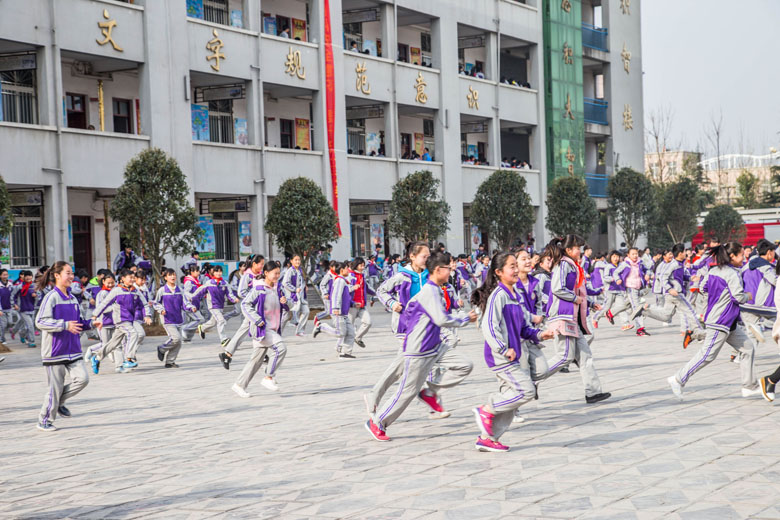淮阳县第22个安全教育日应急疏散演练在羲城中学举行