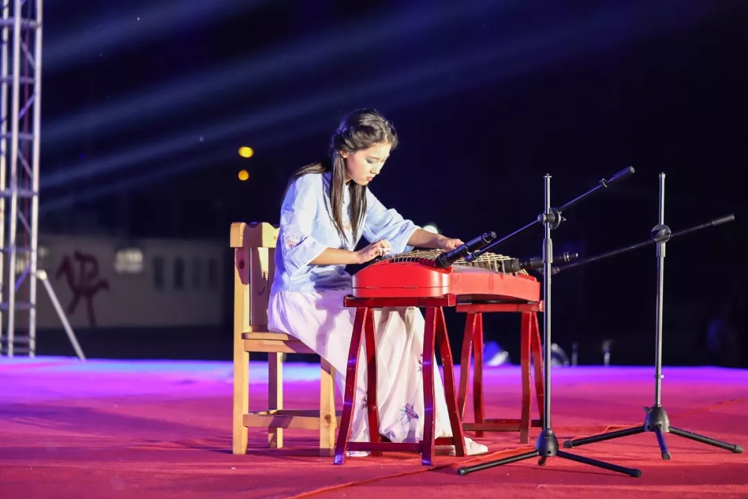 淮阳县羲城中学第二届校园文化艺术节完美落幕！