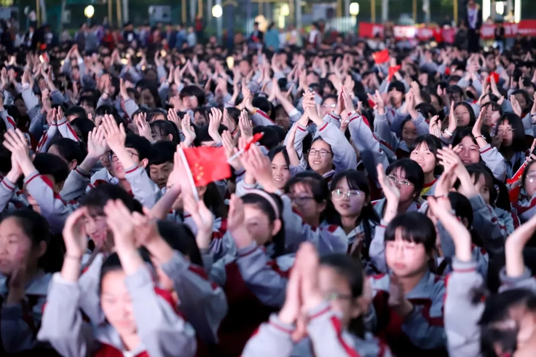 淮阳县羲城中学第二届校园文化艺术节完美落幕！