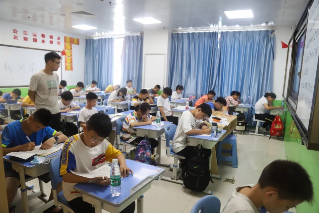 羲城中学七年级新生入学啦！！